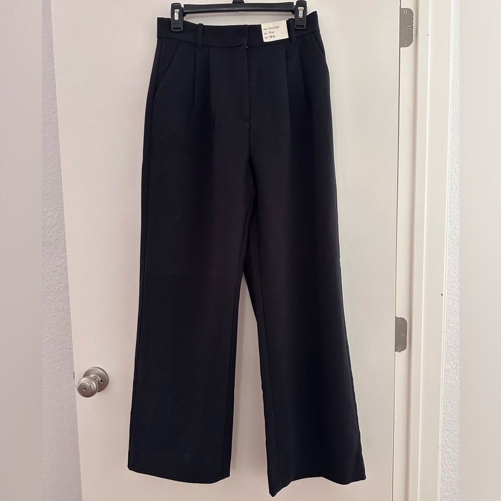 Abercrombie & Fitch (A&F) Sloane Tailored Wide Leg Pant